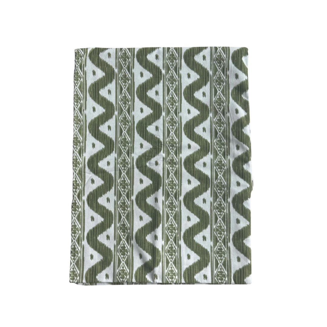 Wavy Green Print Rectangular Tablecloth