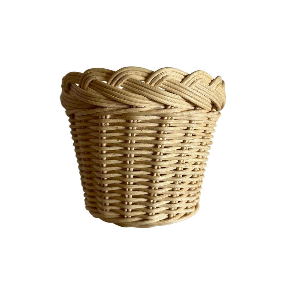 rattan pot plant holders Amanda Lindroth Rattan Braided Pot/Plant Holder