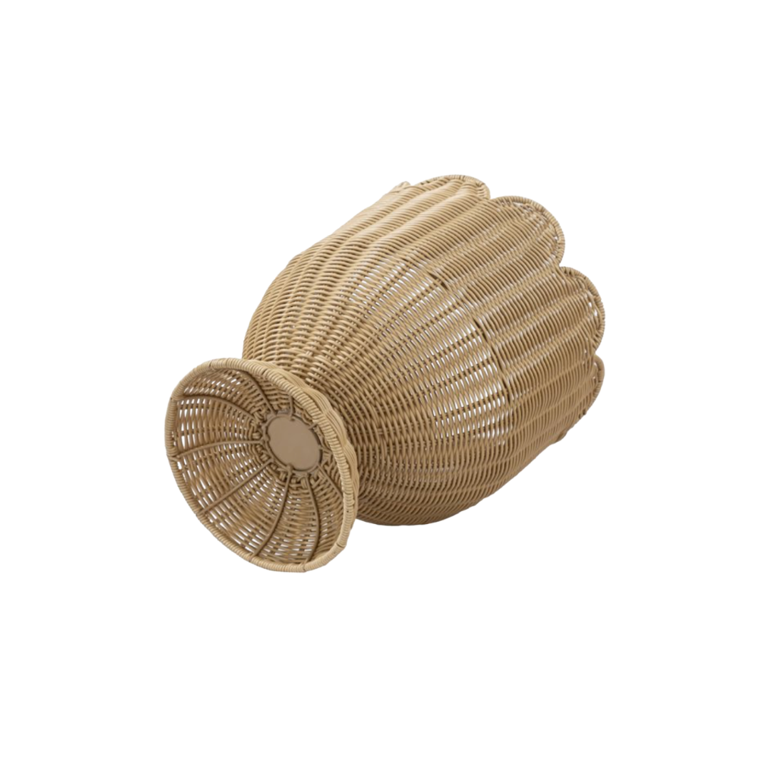 Scalloped Woven Planter Vase