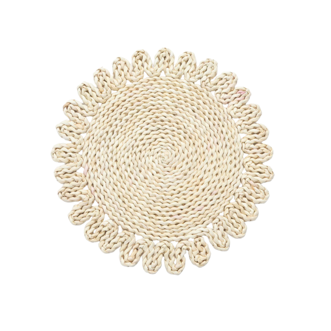 Flower Shape Straw Placemat