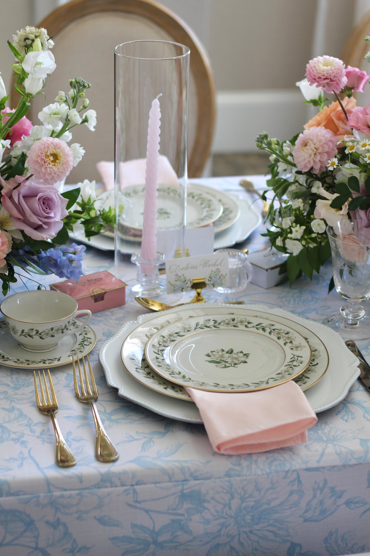Light Blue Floral Bloom Tablecloth