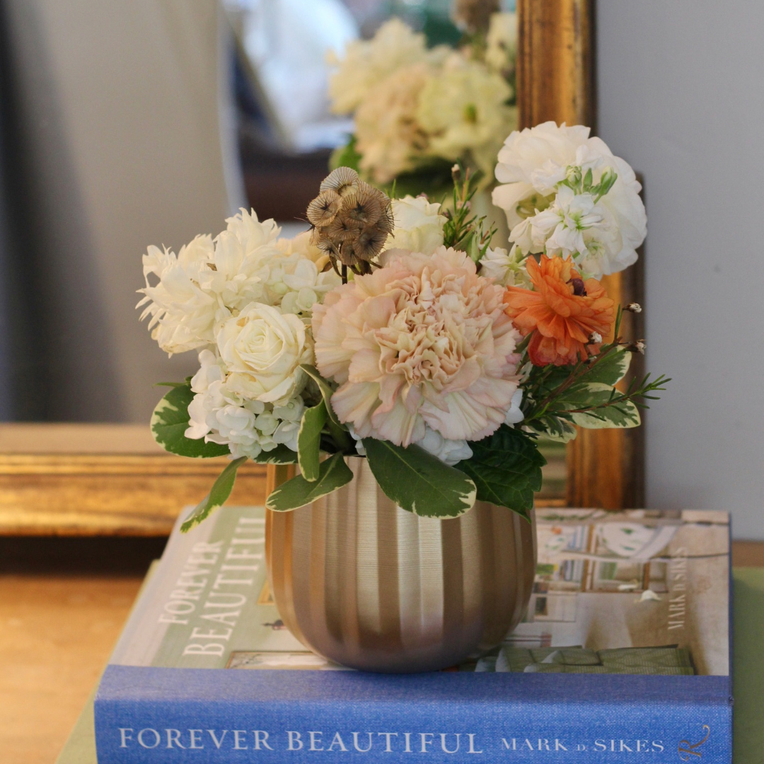 THANKSGIVING Small Gold Textured Edge Arrangement
