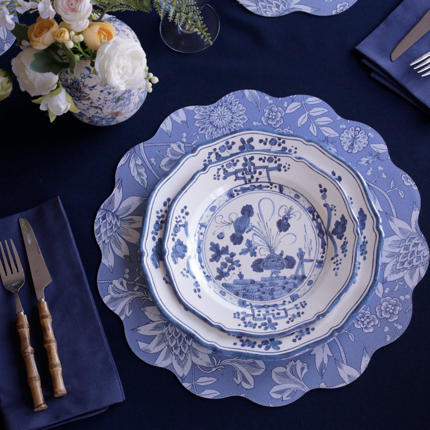 Blue and White Faenza Melamine Dinner Plate