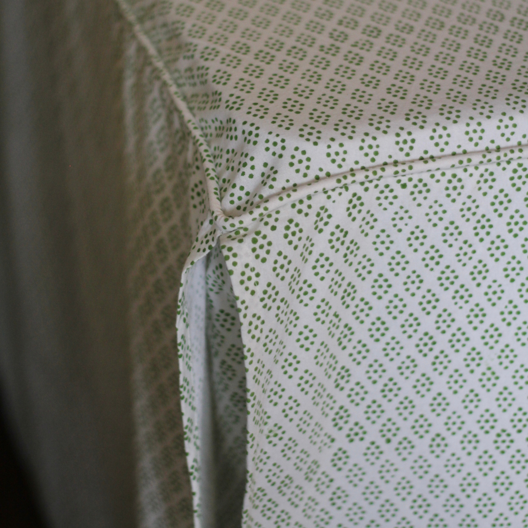 Full Length Card Tablecloth: Dottie in Green