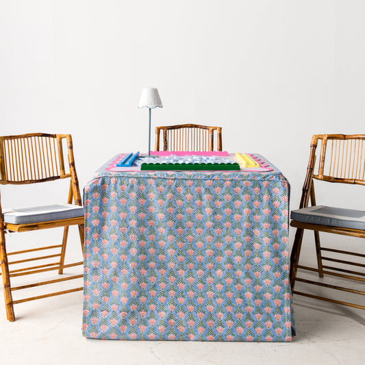 Full Length Fitted Card Tablecloth: Trailing Tulips in Blue