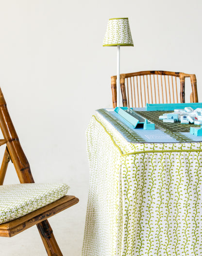Full Length Fitted Card Tablecloth: Vines in Green