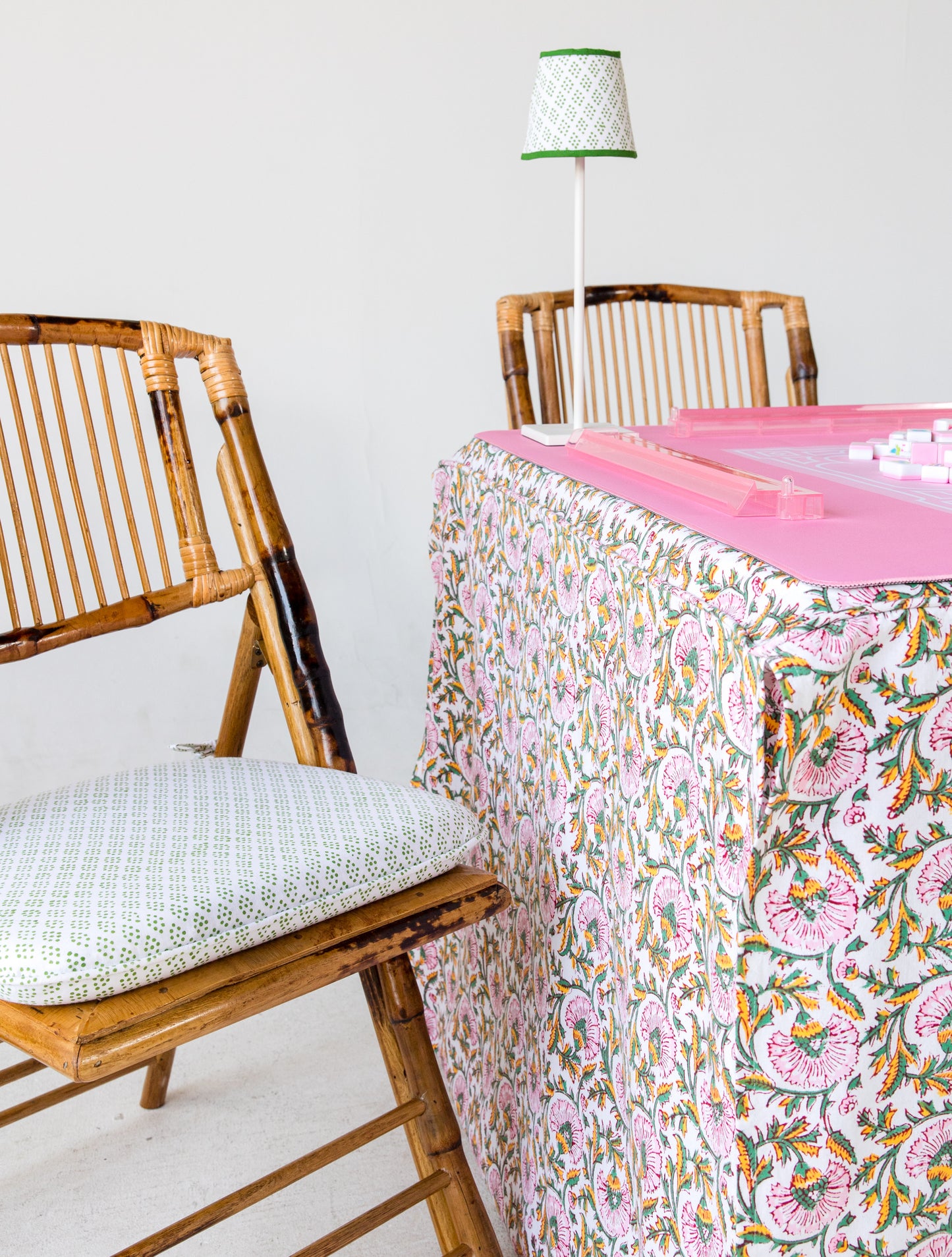 Full Length Fitted Card Tablecloth: Petal Whorl in Pink