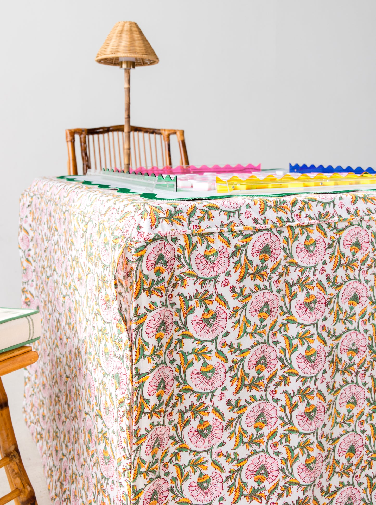 Full Length Fitted Card Tablecloth: Petal Whorl in Pink
